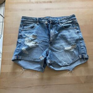 American Eagle Outfitters Light Blue Distressed Jean Mom Shorts